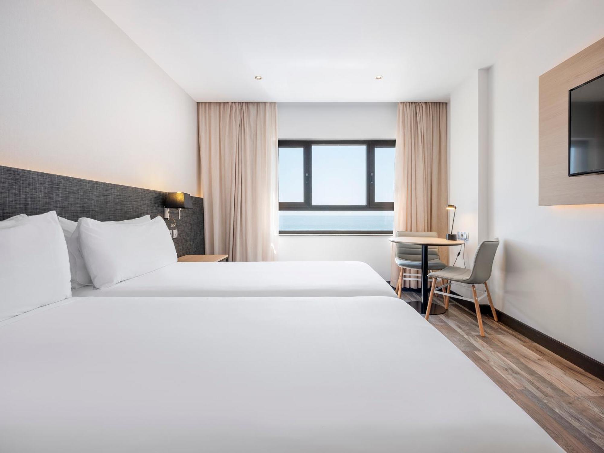 Hotel Cadiz Paseo Del Mar, Affiliated By Melia Extérieur photo